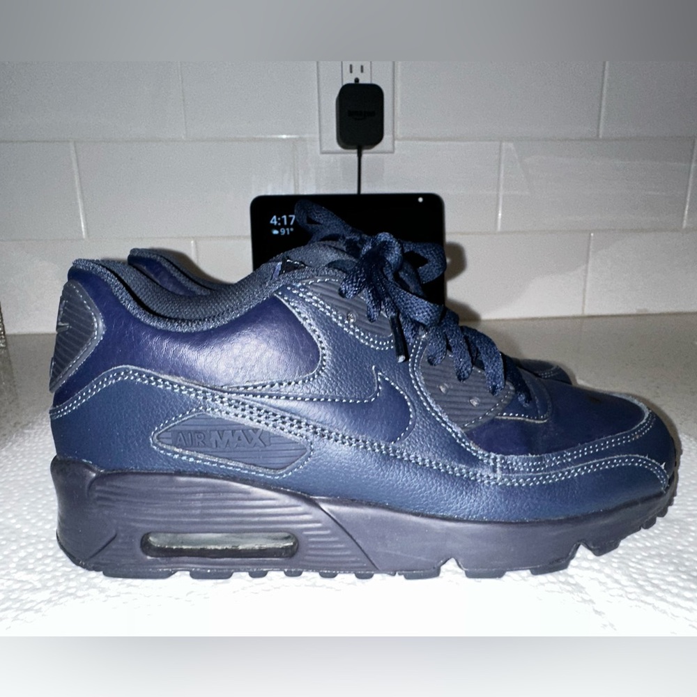 Navy Blue Nike Air Max -Size 6y